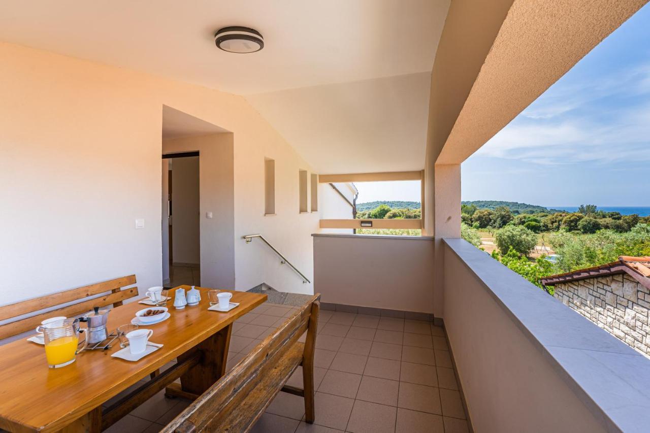 Apartmani Mirela Banjole Buitenkant foto